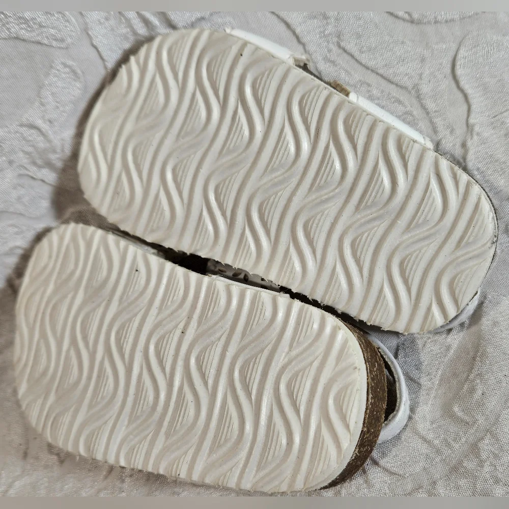 Baby White Flower Place Sandals